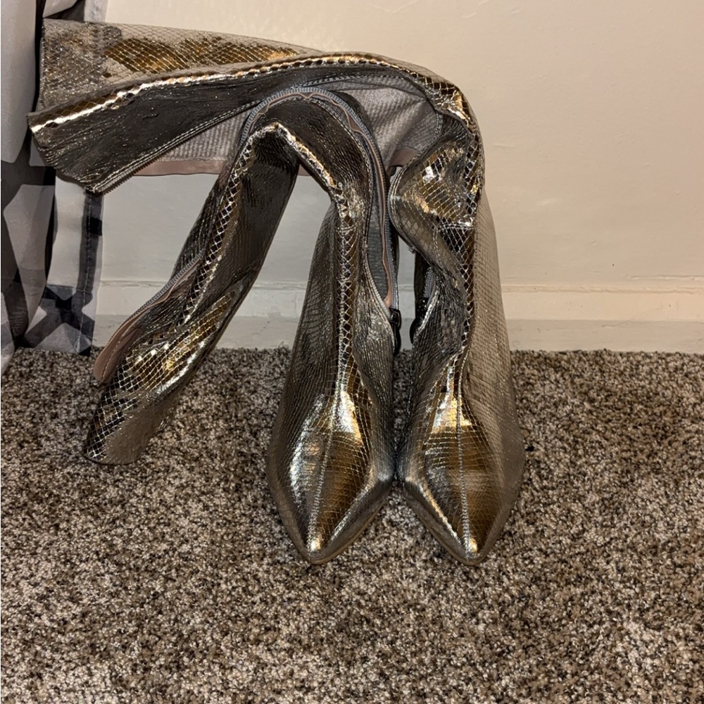 Shimmering Silver Women's Heeled Boots